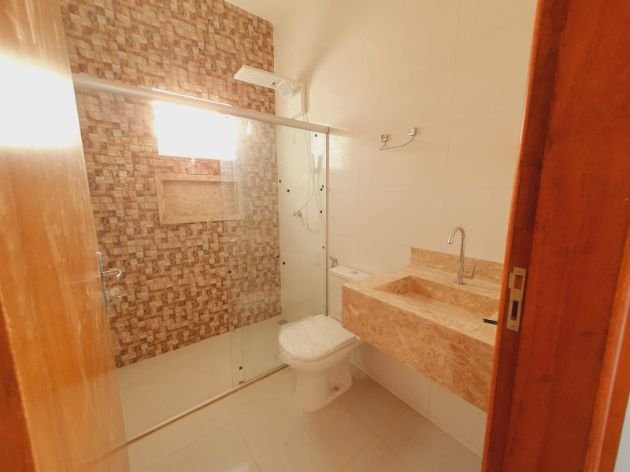 casa-coroa-vermelha-1